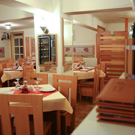 Pension Varadia Oradea Εξωτερικό φωτογραφία